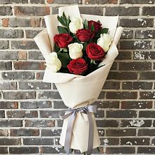 Букет цветов из:  Розы в Седкыркещ