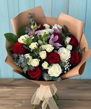 Букет цветов из:  Розы и Альстромерии в Седкыркещ