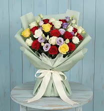 Букет цветов из:  Розы в Седкыркещ