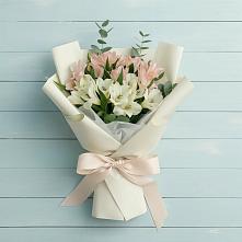 Букет цветов из:  Альстромерии в Седкыркещ