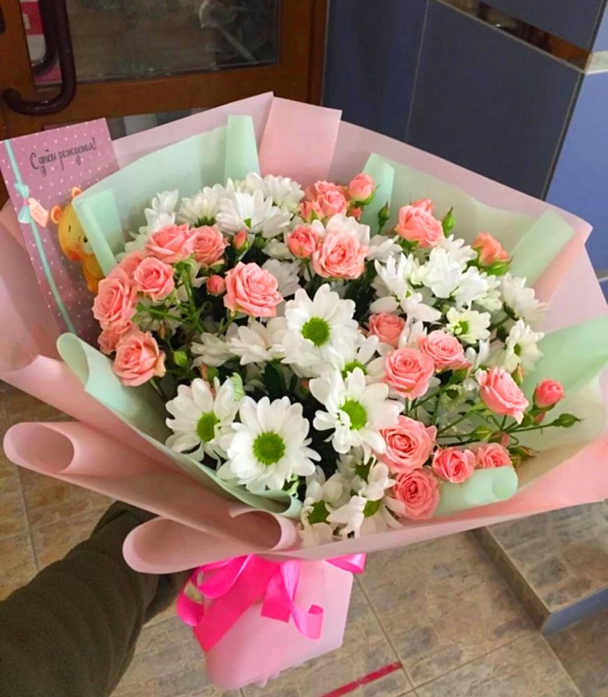 Букет цветов из: Розы и Хризантемы в Седкыркещ