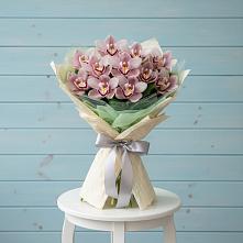 Букет цветов из:  Орхидеи и Розы в Седкыркещ