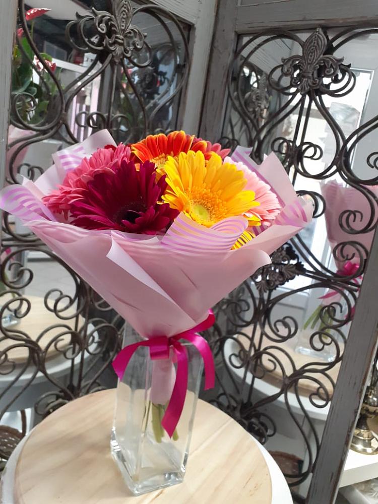 Букет цветов из: Герберы в Седкыркещ