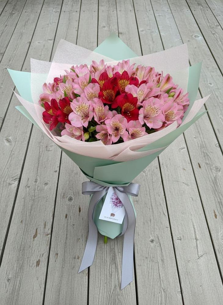 Букет цветов из: Альстромерии в Седкыркещ