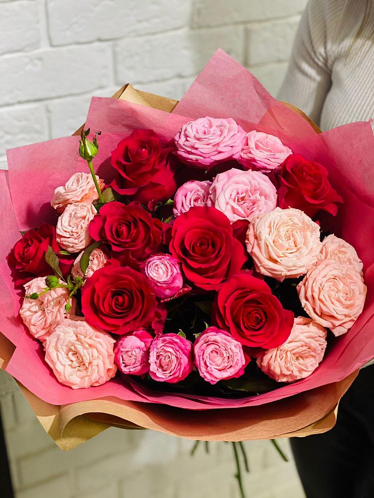 Букет цветов из: Розы в Седкыркещ