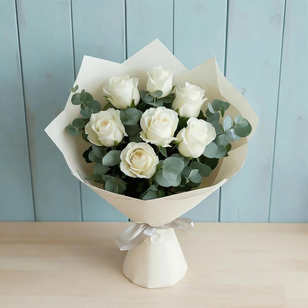 Букет Белые розы в Эвкалипте в Седкыркещ