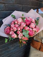 Букет цветов из:  Розы в Седкыркещ