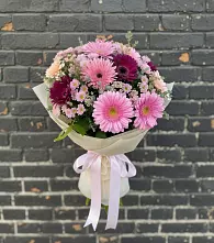 Букет цветов из:  Герберы и Хризантемы в Седкыркещ