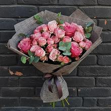 Букет цветов из:  Розы в Седкыркещ